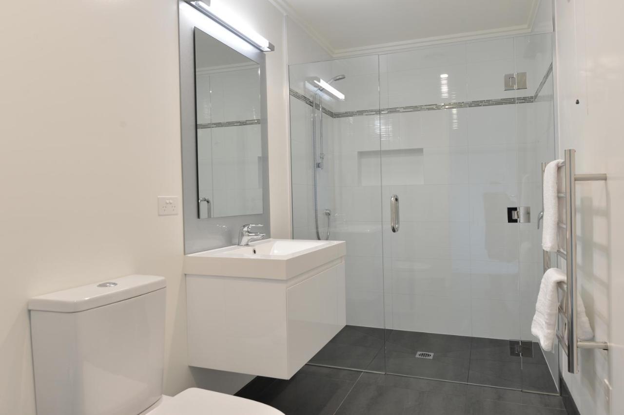 Russell Seaview Studios Extérieur photo